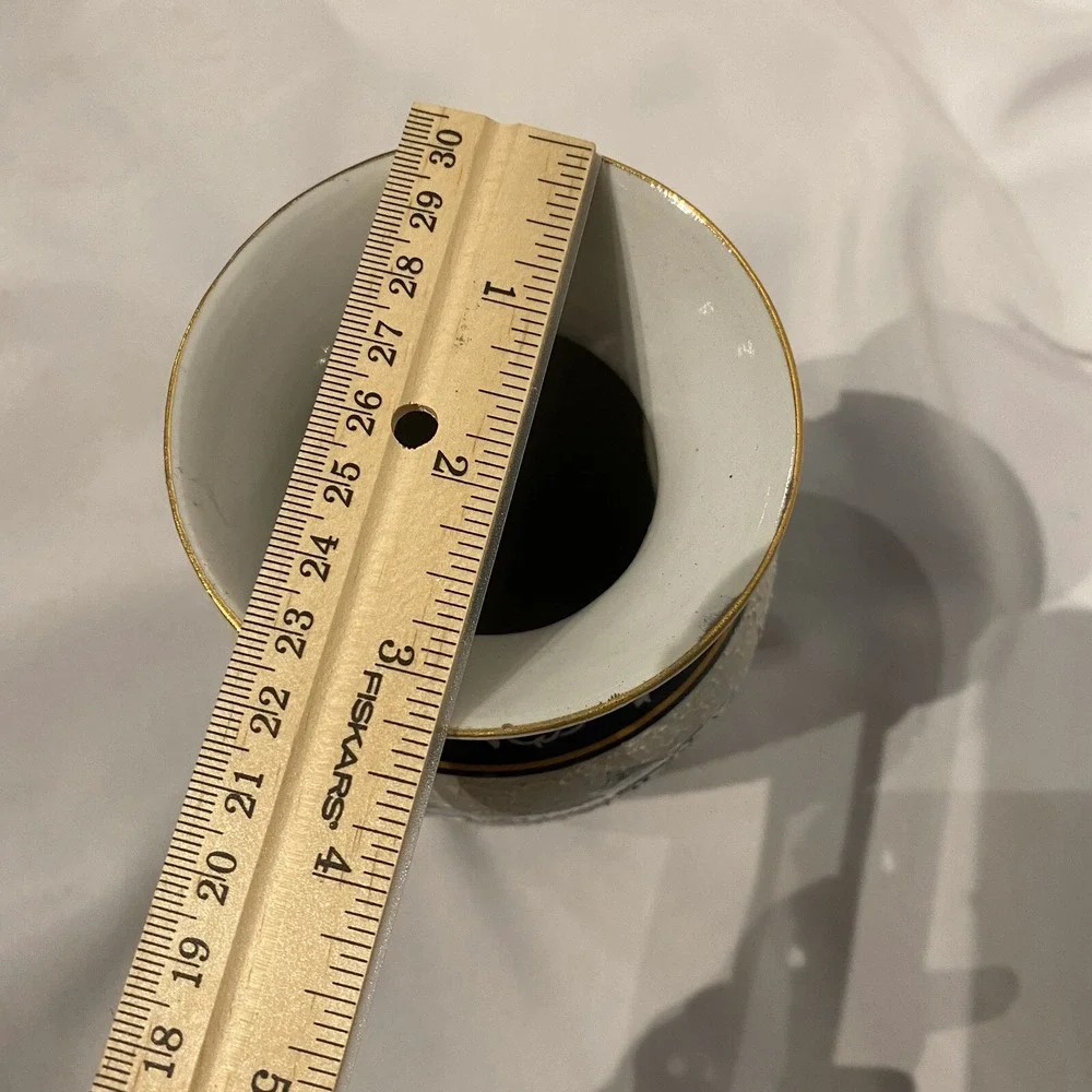 unique hand panted floral mid‎ to large size flower vase